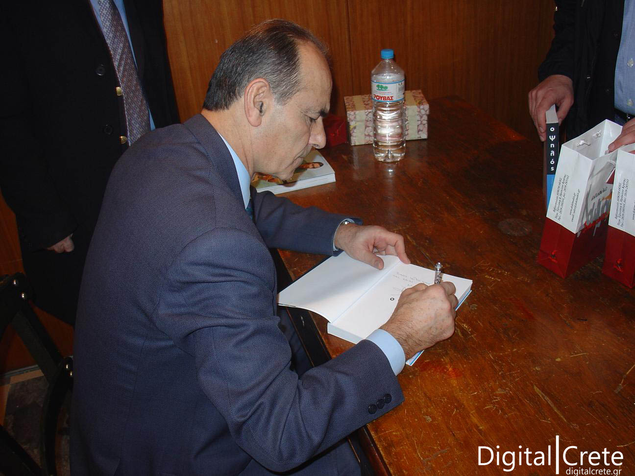 Ο Ψηλός στο Ηράκλειο