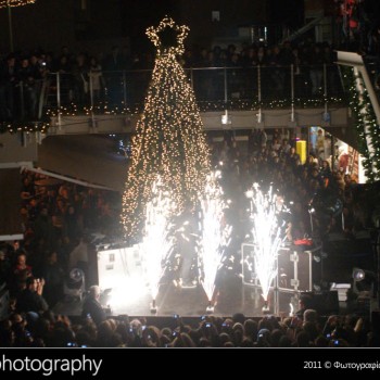 Φωταγώγηση στο Talos Plaza