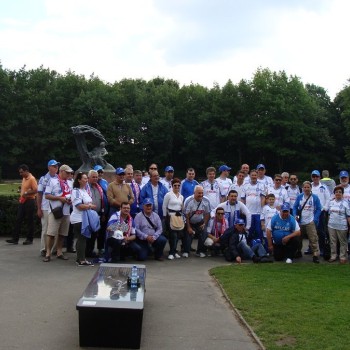 Euro 2012: Με τον Γαλανόλευκο Φάρο στη Βαρσοβία