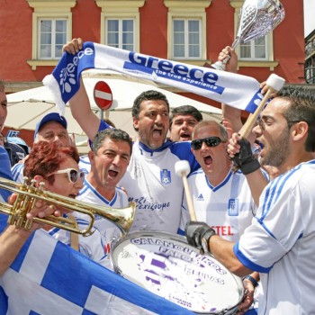 Euro 2012: Εικόνες από την Γαλανόλευκη κερκίδα