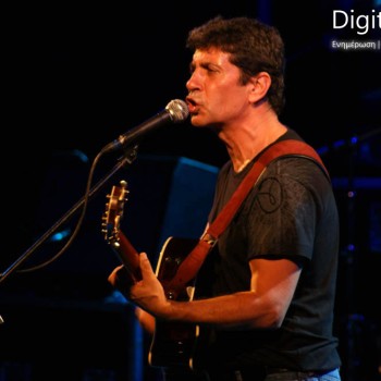 Ο Σωκράτης Μάλαμας στο Κηποθέατρο