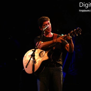 Ο Σωκράτης Μάλαμας στο Κηποθέατρο