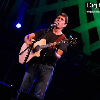 Ο Σωκράτης Μάλαμας στο Κηποθέατρο