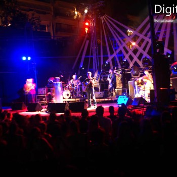 Ο Σωκράτης Μάλαμας στο Κηποθέατρο