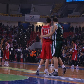 Ολυμπιακός - Παναθηναϊκός 68-64