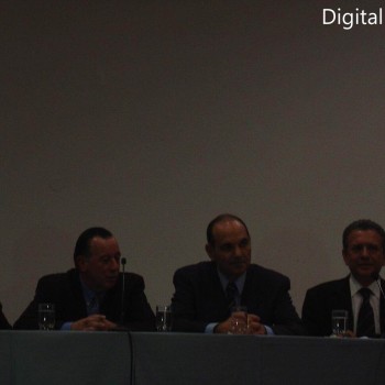 Ο Ψηλός στο Ηράκλειο