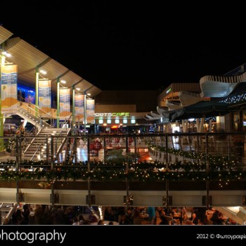 Φωταγώγηση στο Talos Plaza