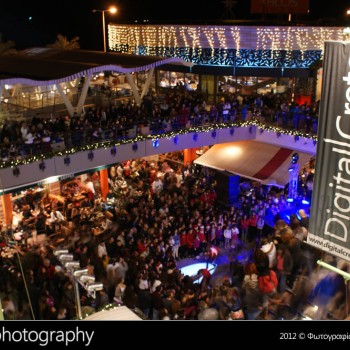 Φωταγώγηση στο Talos Plaza