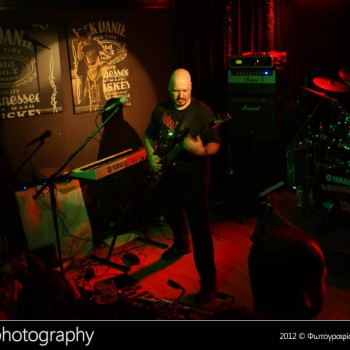 3ο meeting και Maidenance live στο Lazy