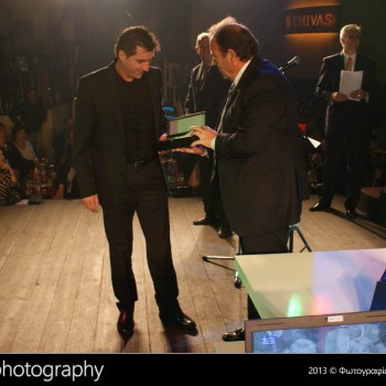 Η χοροεσπερίδα του Γαλανόλευκου Φάρου