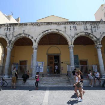  The Art of Social Media 2021